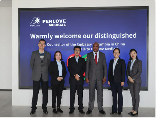 Warmly Welcome Mr.Counsellor of the Embassy of Zambia in China to Perlove Medical！